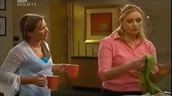 Steph Scully, Janelle Timmins in Neighbours Episode 4679