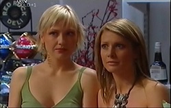 Sindi Watts, Izzy Hoyland in Neighbours Episode 4705