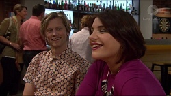 Daniel Robinson, Naomi Canning in Neighbours Episode 7205