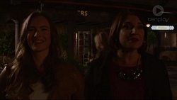 Amy Williams, Naomi Canning in Neighbours Episode 