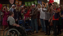 Toadie Rebecchi, Ben Kirk, Nell Rebecchi, Sonya Rebecchi, Stonie Rebecchi, Darren Purchese, Amy Williams, Daniel Robinson in Neighbours Episode 7209