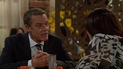 Paul Robinson, Naomi Canning in Neighbours Episode 7211