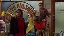 Terese Willis, Kyle Canning in Neighbours Episode 