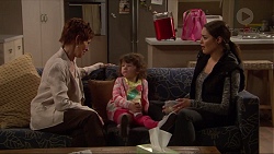 Susan Kennedy, Nell Rebecchi, Paige Novak in Neighbours Episode 