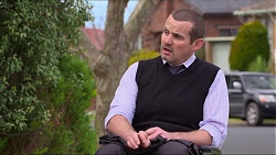 Toadie Rebecchi in Neighbours Episode 