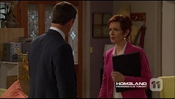 Paul Robinson, Susan Kennedy in Neighbours Episode 