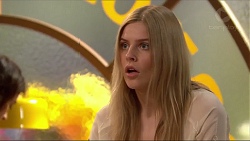 Amber Turner in Neighbours Episode 