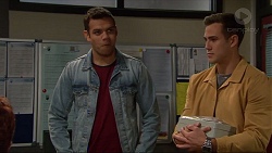 Nate Kinski, Aaron Brennan in Neighbours Episode 