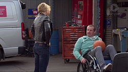 Steph Scully, Toadie Rebecchi in Neighbours Episode 
