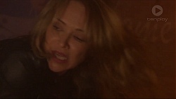 Steph Scully in Neighbours Episode 7238