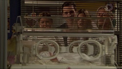 Terese Willis, Josh Willis, Amber Turner, Lauren Turner in Neighbours Episode 