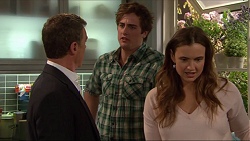 Paul Robinson, Kyle Canning, Amy Williams in Neighbours Episode 7240
