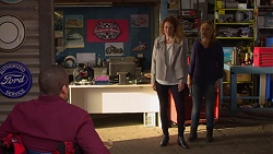 Toadie Rebecchi, Belinda Bell, Steph Scully in Neighbours Episode 