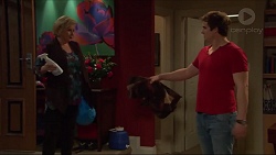 Sheila Canning, Kyle Canning in Neighbours Episode 