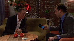 Paul Robinson, Howard Hall in Neighbours Episode 