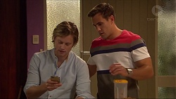 Daniel Robinson, Aaron Brennan in Neighbours Episode 7243