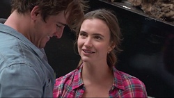 Kyle Canning, Amy Williams in Neighbours Episode 