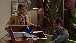 Aaron Brennan, Nate Kinski in Neighbours Episode 7250