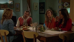 Steph Scully, Toadie Rebecchi, Sonya Rebecchi, Vanessa Villante in Neighbours Episode 7252