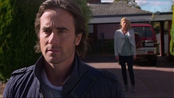 Brad Willis, Lauren Turner in Neighbours Episode 7252