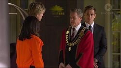 Imogen Willis, Daniel Robinson, Paul Robinson, Aaron Brennan in Neighbours Episode 