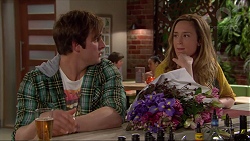 Kyle Canning, Sonya Rebecchi in Neighbours Episode 