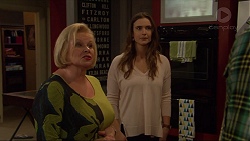 Sheila Canning, Amy Williams, Kyle Canning in Neighbours Episode 