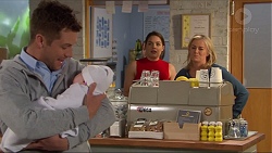 Mark Brennan, Matilda Turner, Paige Novak, Lauren Turner in Neighbours Episode 