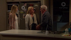 Amber Turner, Lauren Turner, Lou Carpenter in Neighbours Episode 