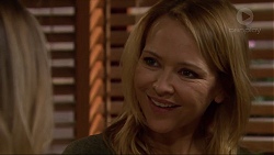 Steph Scully in Neighbours Episode 