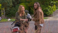 Steph Scully, Amy Williams in Neighbours Episode 