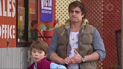 Jimmy Williams, Kyle Canning in Neighbours Episode 