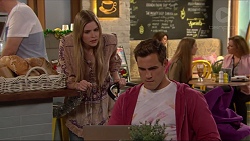 Amber Turner, Aaron Brennan in Neighbours Episode 7266