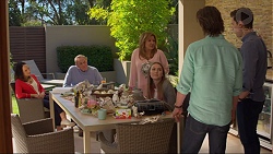 Imogen Willis, Doug Willis, Terese Willis, Piper Willis, Brad Willis, Josh Willis in Neighbours Episode 7268