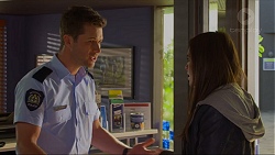 Mark Brennan, Paige Novak in Neighbours Episode 