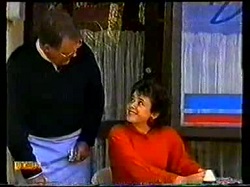 Harold Bishop, Lucy Robinson in Neighbours Episode 