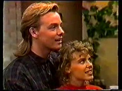 Scott Robinson, Charlene Robinson in Neighbours Episode 0769