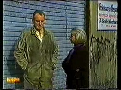 Jim Robinson, Helen Daniels in Neighbours Episode 0770