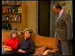 Charlene Robinson, Scott Robinson, Dan Ramsay in Neighbours Episode 