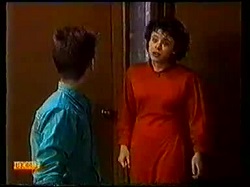 Todd Landers, Lucy Robinson in Neighbours Episode 