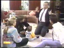 Bronwyn Davies, Mike Young, Jamie Clarke, Harold Bishop, Des Clarke in Neighbours Episode 