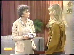 Nell Mangel, Jane Harris in Neighbours Episode 