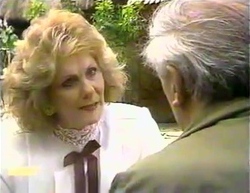 Madge Bishop, Rob Lewis in Neighbours Episode 