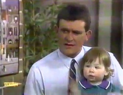 Des Clarke, Jamie Clarke in Neighbours Episode 