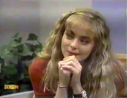 Jane Harris in Neighbours Episode 