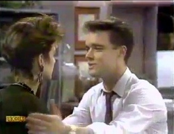 Gail Robinson, Paul Robinson in Neighbours Episode 