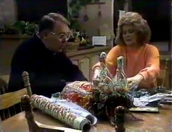 Harold Bishop, Madge Bishop in Neighbours Episode 