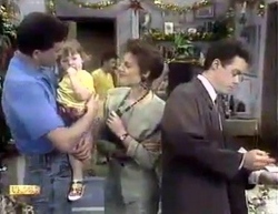 Des Clarke, Jamie Clarke, Todd Landers, Gail Robinson, Paul Robinson in Neighbours Episode 0876