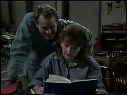 Doug Willis, Pam Willis in Neighbours Episode 