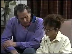 Doug Willis, Pam Willis in Neighbours Episode 